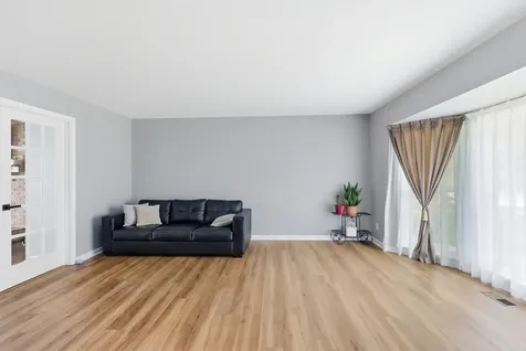 845 Crabtree Lane Cary IL 60013