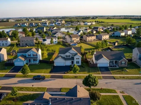 510 Windett Ridge Road Yorkville IL 60560