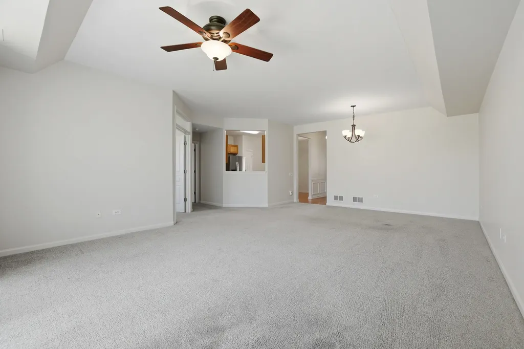 13076 Patriot Way Huntley IL 60142