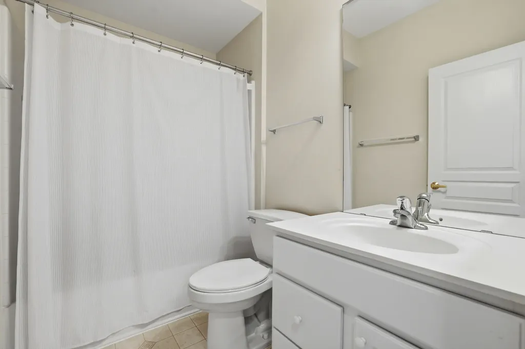 13076 Patriot Way Huntley IL 60142