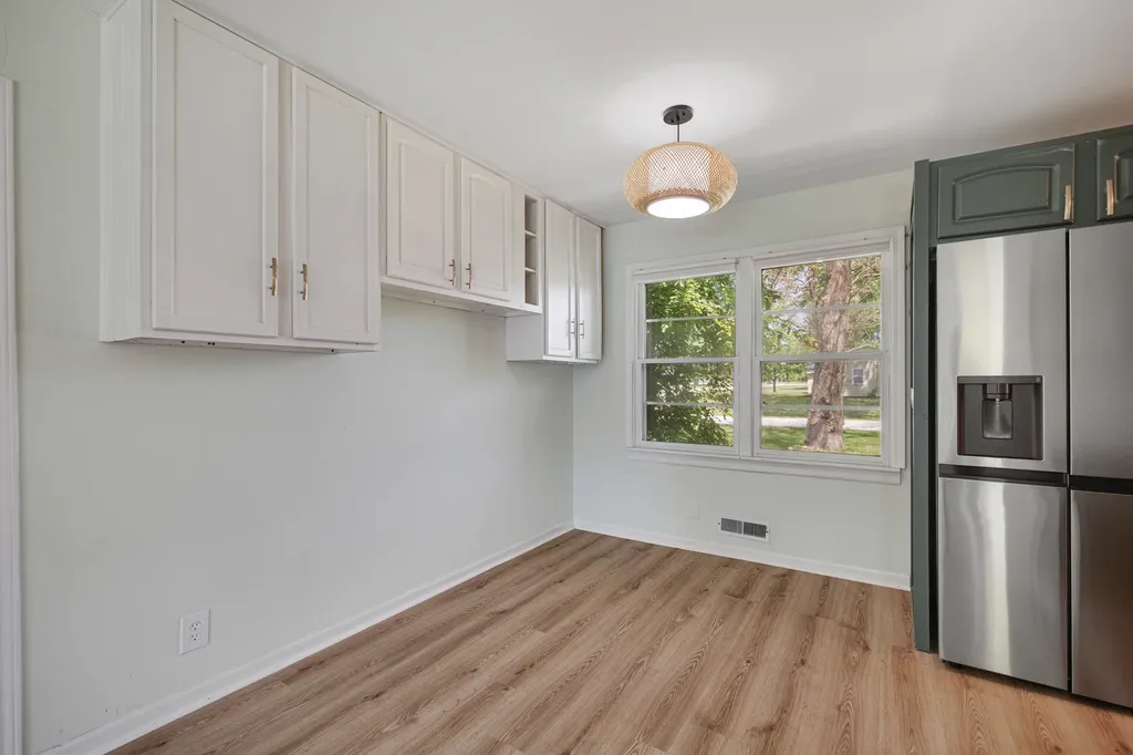 2158 Pleasure View Road Aurora IL 60506
