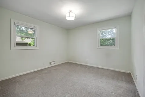 2158 Pleasure View Road Aurora IL 60506
