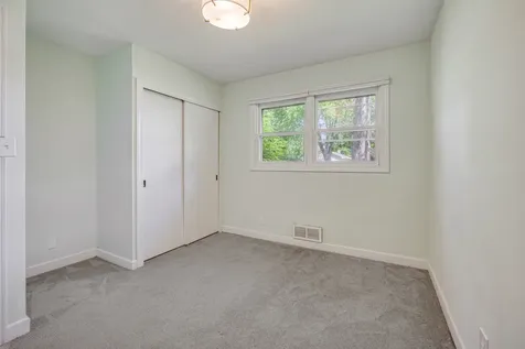 2158 Pleasure View Road Aurora IL 60506