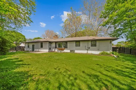 2158 Pleasure View Road Aurora IL 60506