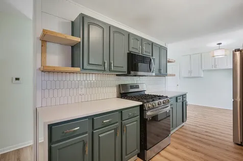2158 Pleasure View Road Aurora IL 60506