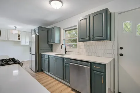 2158 Pleasure View Road Aurora IL 60506