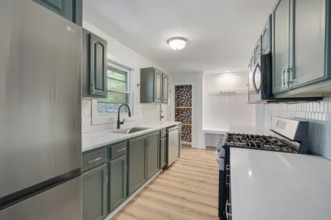 2158 Pleasure View Road Aurora IL 60506