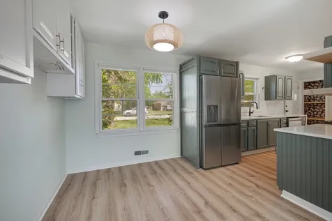 2158 Pleasure View Road Aurora IL 60506