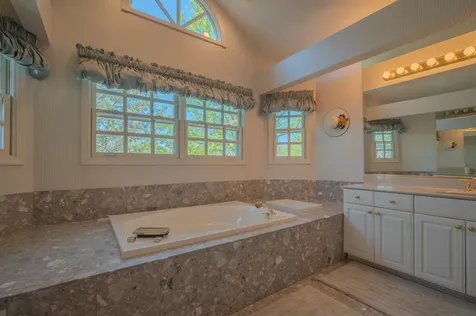11256 West Alexandria Lane Westchester IL 60154