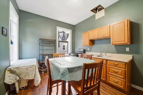 305 Monroe Avenue Dixon IL 61021