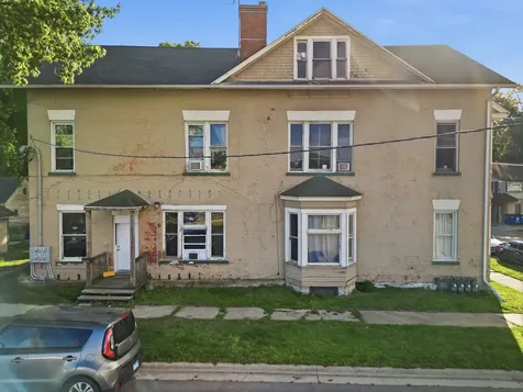 305 Monroe Avenue Dixon IL 61021