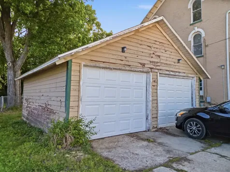 305 Monroe Avenue Dixon IL 61021