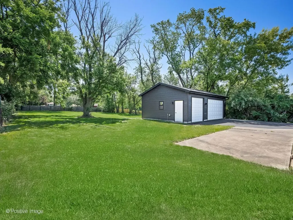 1N535 Park Boulevard Glen Ellyn IL 60137