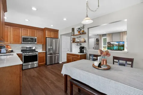 1000 Timberwood Lane Algonquin IL 60102