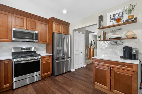 1000 Timberwood Lane Algonquin IL 60102