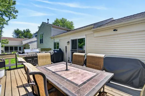 1000 Timberwood Lane Algonquin IL 60102
