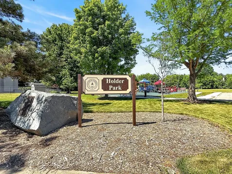1000 Timberwood Lane Algonquin IL 60102