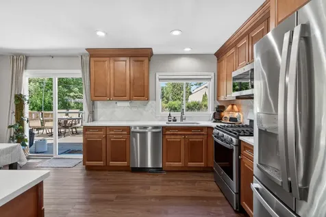 1000 Timberwood Lane Algonquin IL 60102