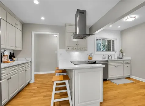 1755 Monticello Road Hoffman Estates IL 60169