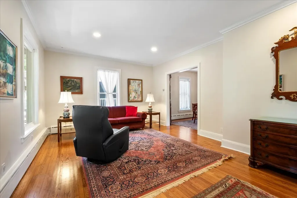 1804 Elmwood Avenue Wilmette IL 60091
