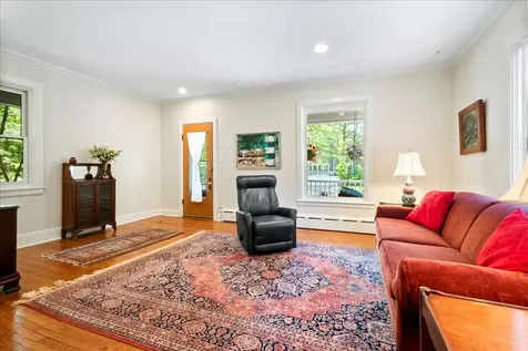 1804 Elmwood Avenue Wilmette IL 60091