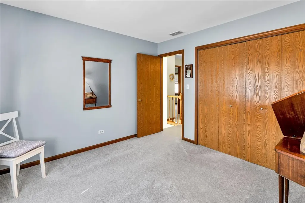 5454 Ashbrook Place Downers Grove IL 60515