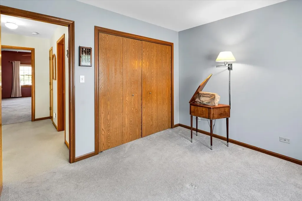 5454 Ashbrook Place Downers Grove IL 60515