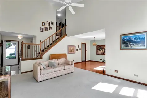 5454 Ashbrook Place Downers Grove IL 60515