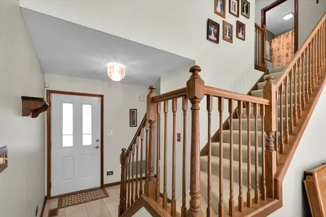 5454 Ashbrook Place Downers Grove IL 60515
