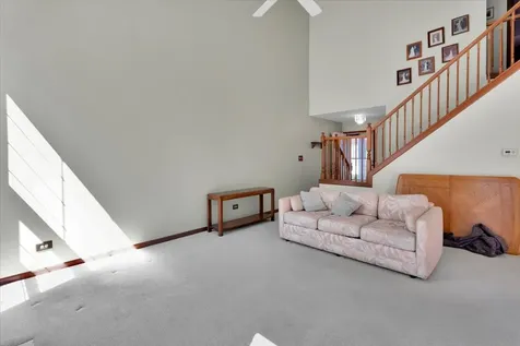 5454 Ashbrook Place Downers Grove IL 60515