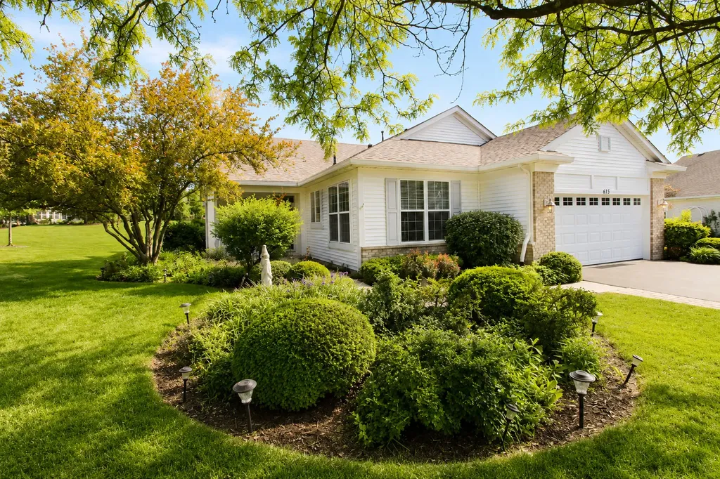 673 Saugatuk Circle Romeoville IL 60446