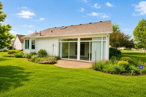 673 Saugatuk Circle Romeoville IL 60446