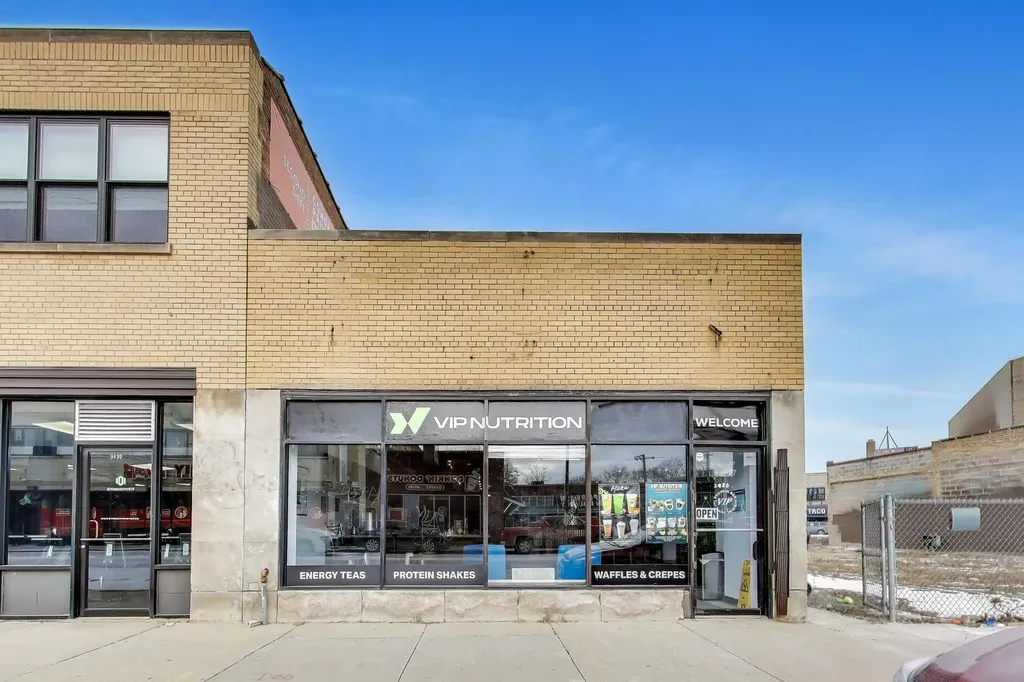 3426 West Diversey Avenue Chicago IL 60647