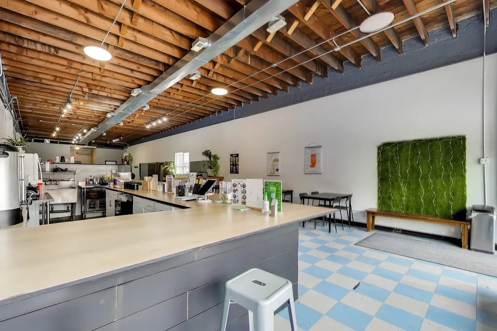 3426 West Diversey Avenue Chicago IL 60647