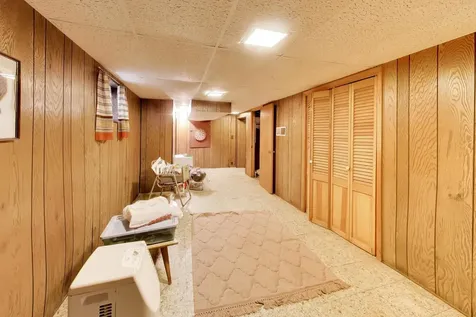 3360 West Arthur Avenue Lincolnwood IL 60712