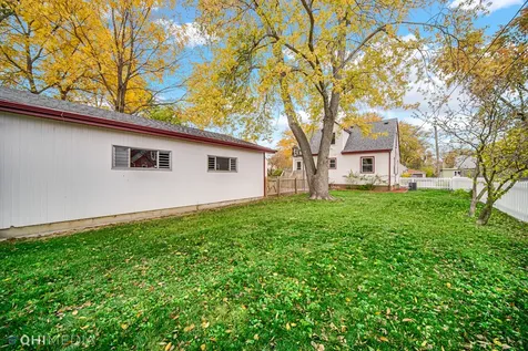 6661 Glenview Drive Tinley Park IL 60477