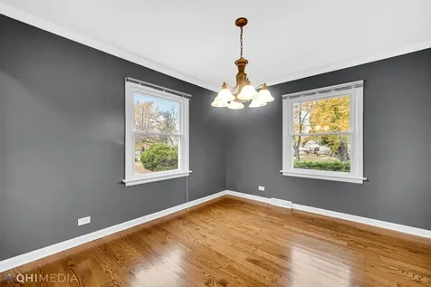 6661 Glenview Drive Tinley Park IL 60477