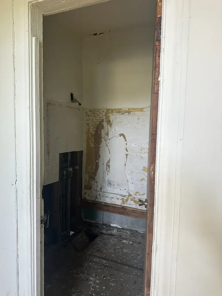 927 West Cullerton Street Chicago IL 60608