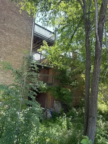 927 West Cullerton Street Chicago IL 60608
