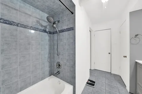 10732 South Meadow Lane Palos Hills IL 60465
