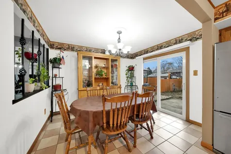 10732 South Meadow Lane Palos Hills IL 60465