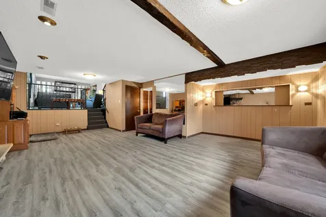 10732 South Meadow Lane Palos Hills IL 60465