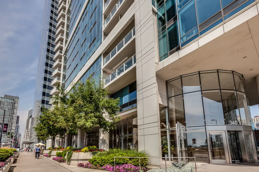 340 East Randolph Street Chicago IL 60601