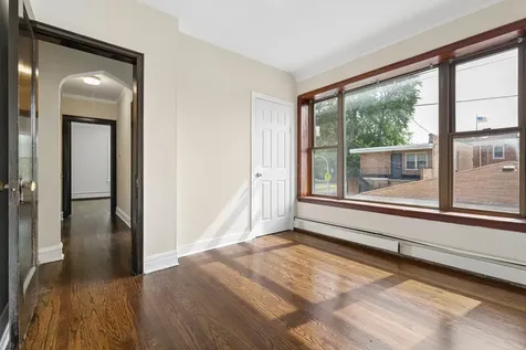 8503 South Drexel Avenue E Chicago IL 60619