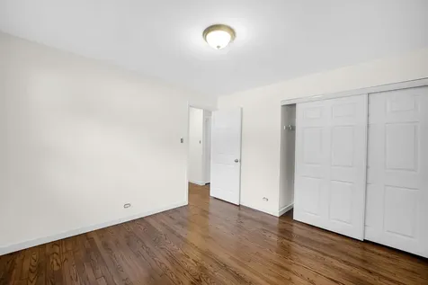 16801 Head Avenue Hazel Crest IL 60429