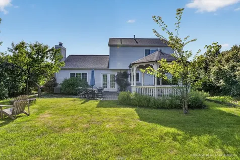 1141 Stonegate Road Algonquin IL 60102