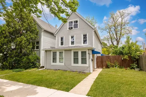 3233 Madison Avenue Brookfield IL 60513