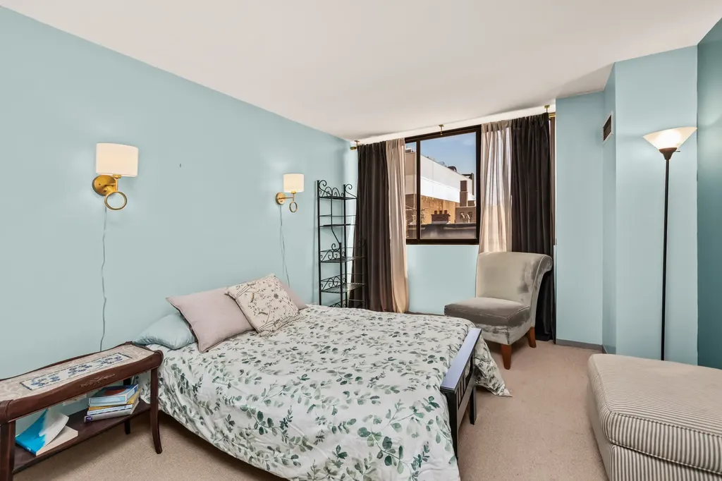 2800 North Orchard Street Chicago IL 60657