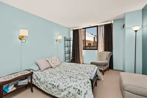 2800 North Orchard Street Chicago IL 60657