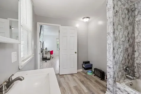 3022 Commercial Avenue South Chicago Heights IL 60411